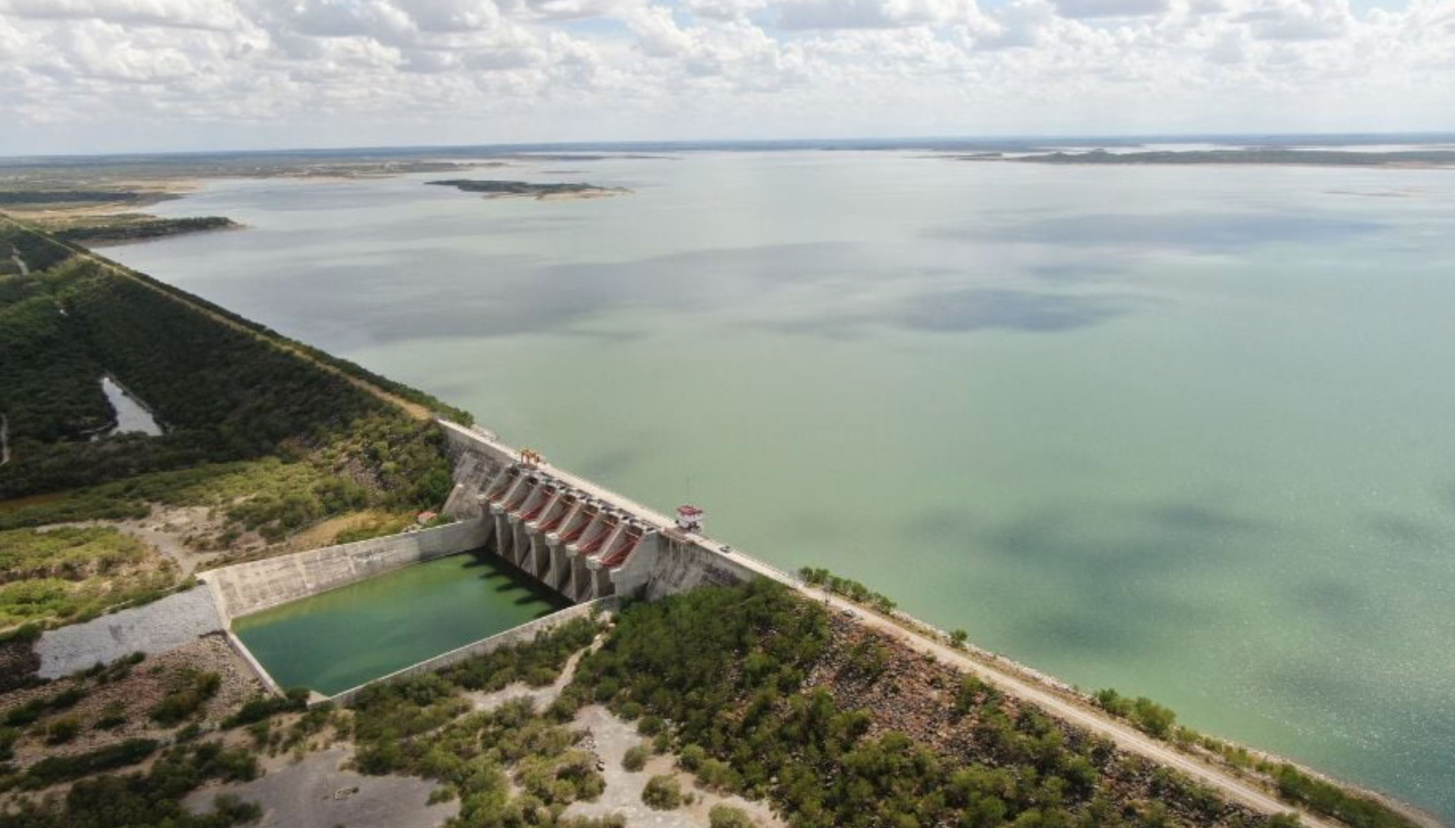 Niveles de las presas de Nuevo León a la baja